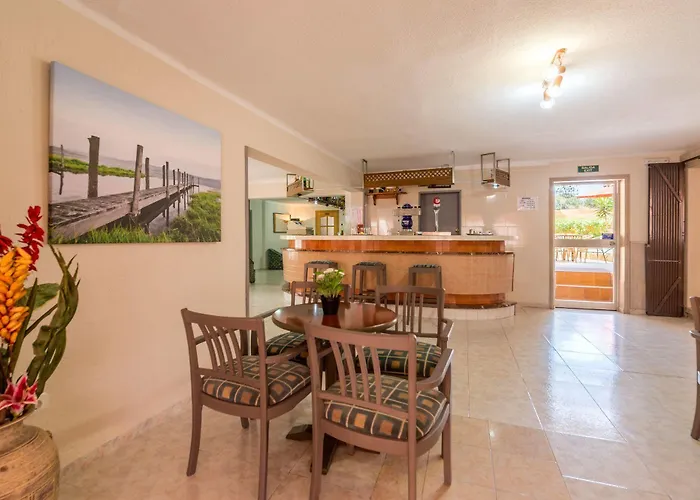 Costa Mediterraneo - Only Adults 16 ホテル