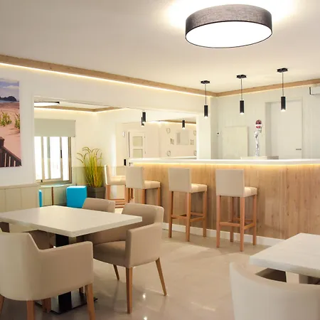 Costa Mediterráneo - Only Adults