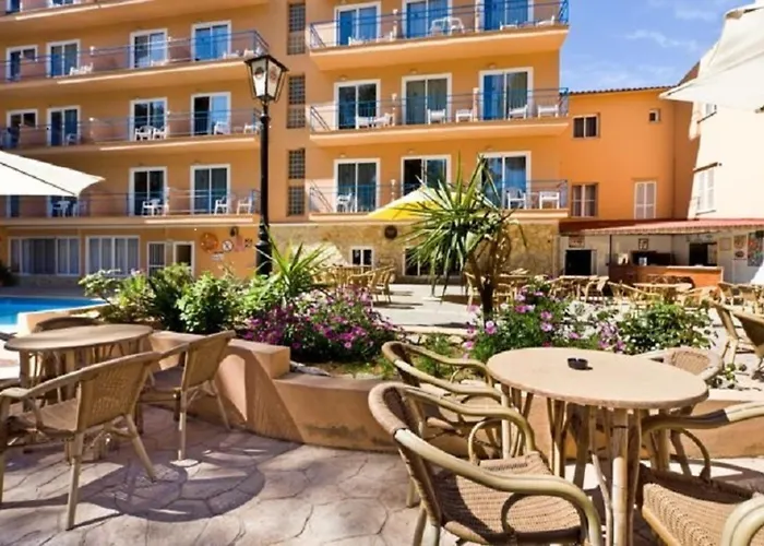 Costa Mediterraneo - Only Adults 16