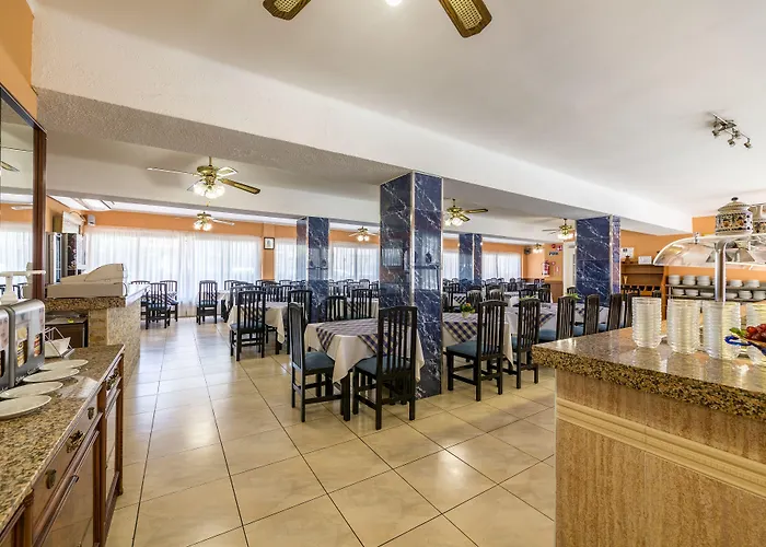 Costa Mediterraneo - Only Adults 16 2* El Arenal (Mallorca)