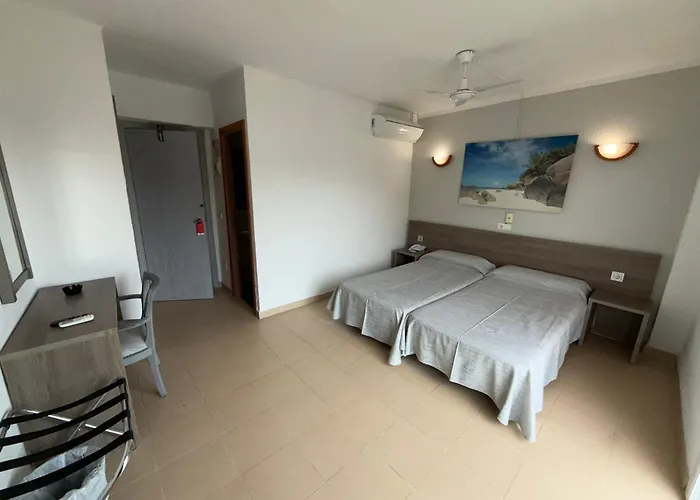 Hotel Costa Mediterraneo - Only Adults 16