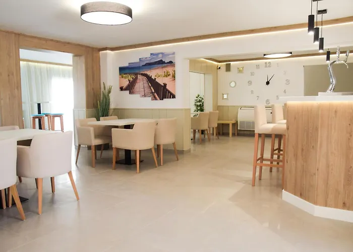 Costa Mediterraneo Hotel