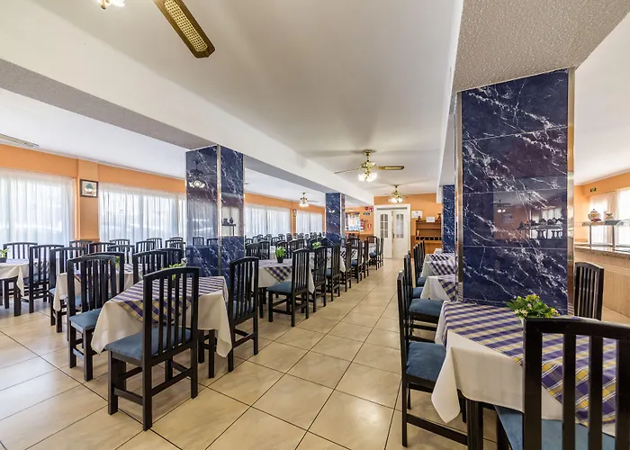 Costa Mediterraneo Hotel 2*