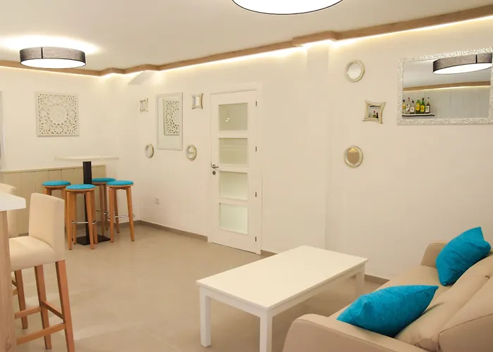 Costa Mediterraneo 2*