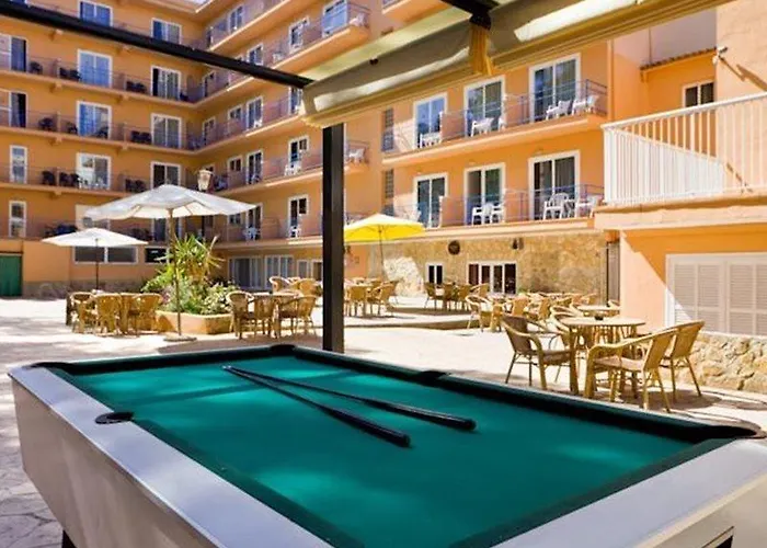 Costa Mediterraneo 2*