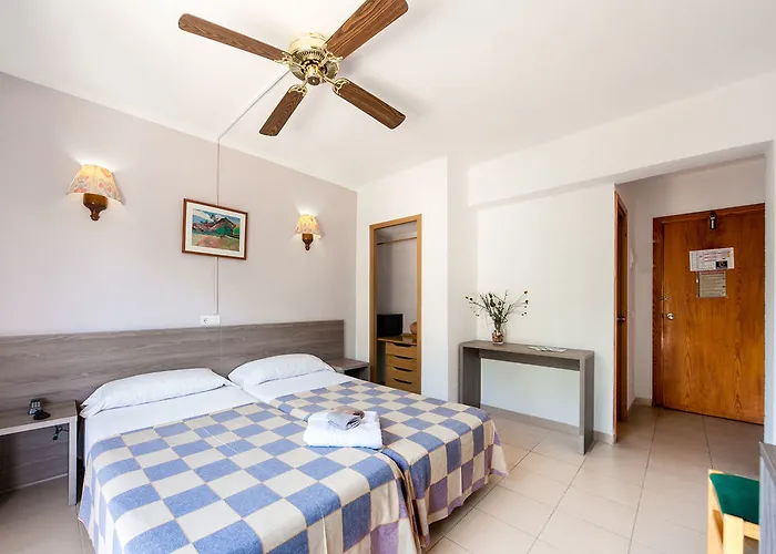 Costa Mediterraneo Hotel